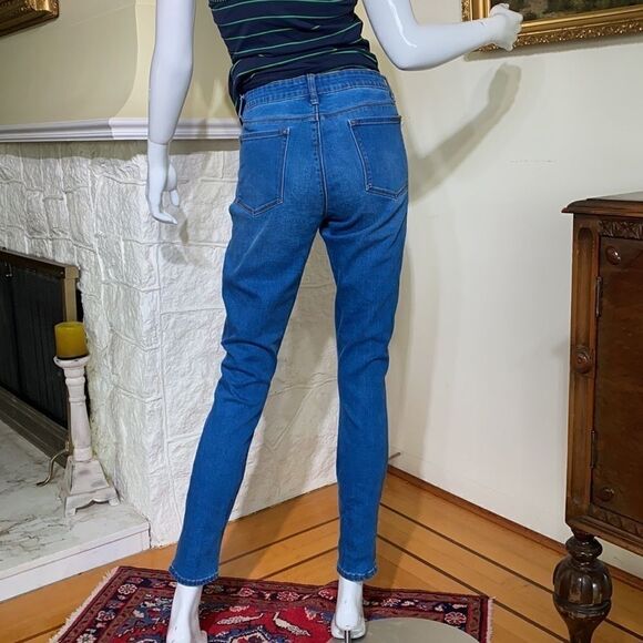 Harlow Mid Rise Skinny Jeans - Picture 2 of 11